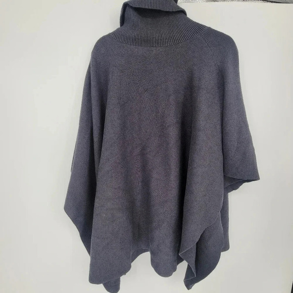 Mer sea greyish bluish Pancho sweater turtleneck one size fits up to large - Picture 2 of 6